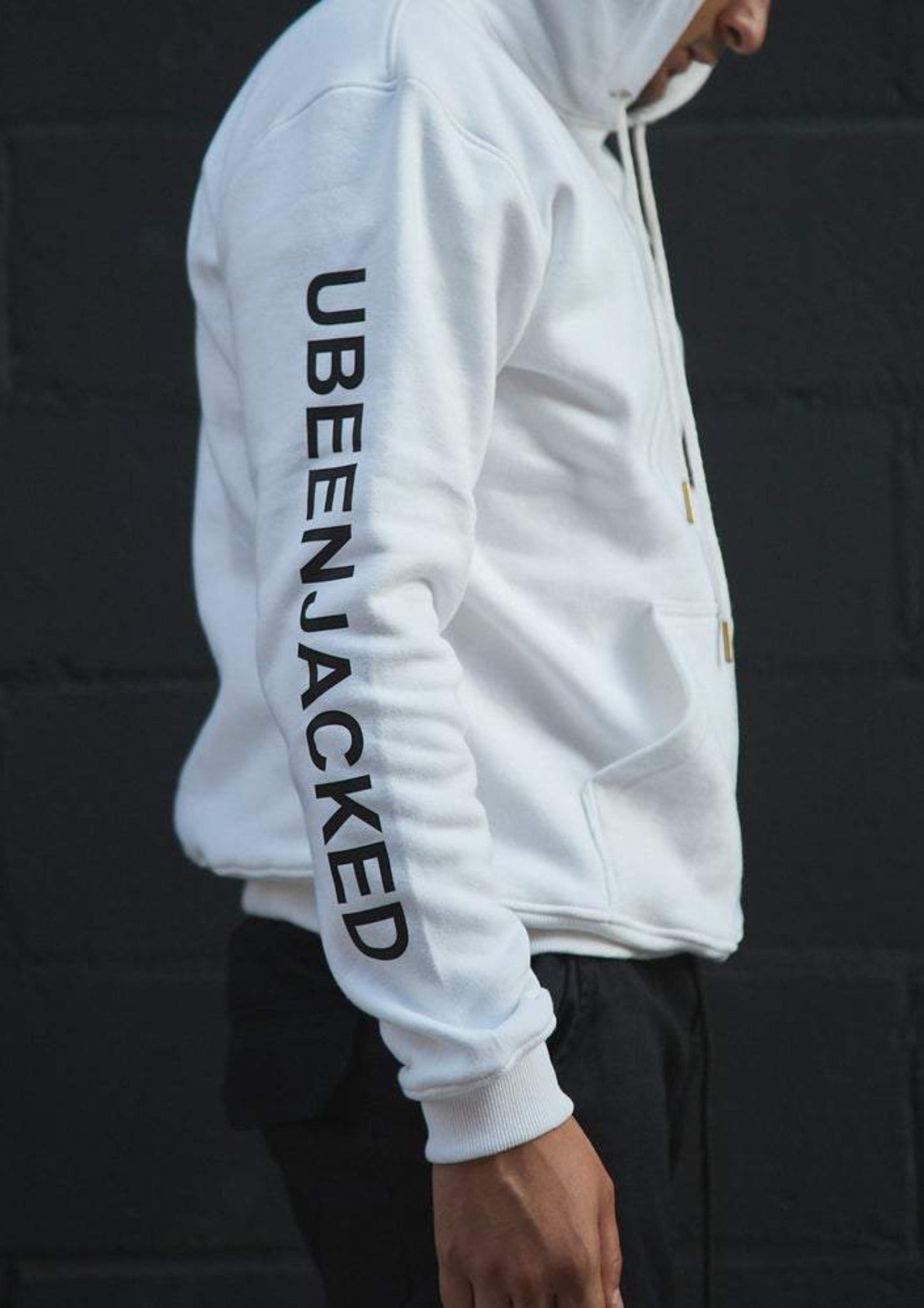 UBEENJACKED White Hoodie sleeve with logo print